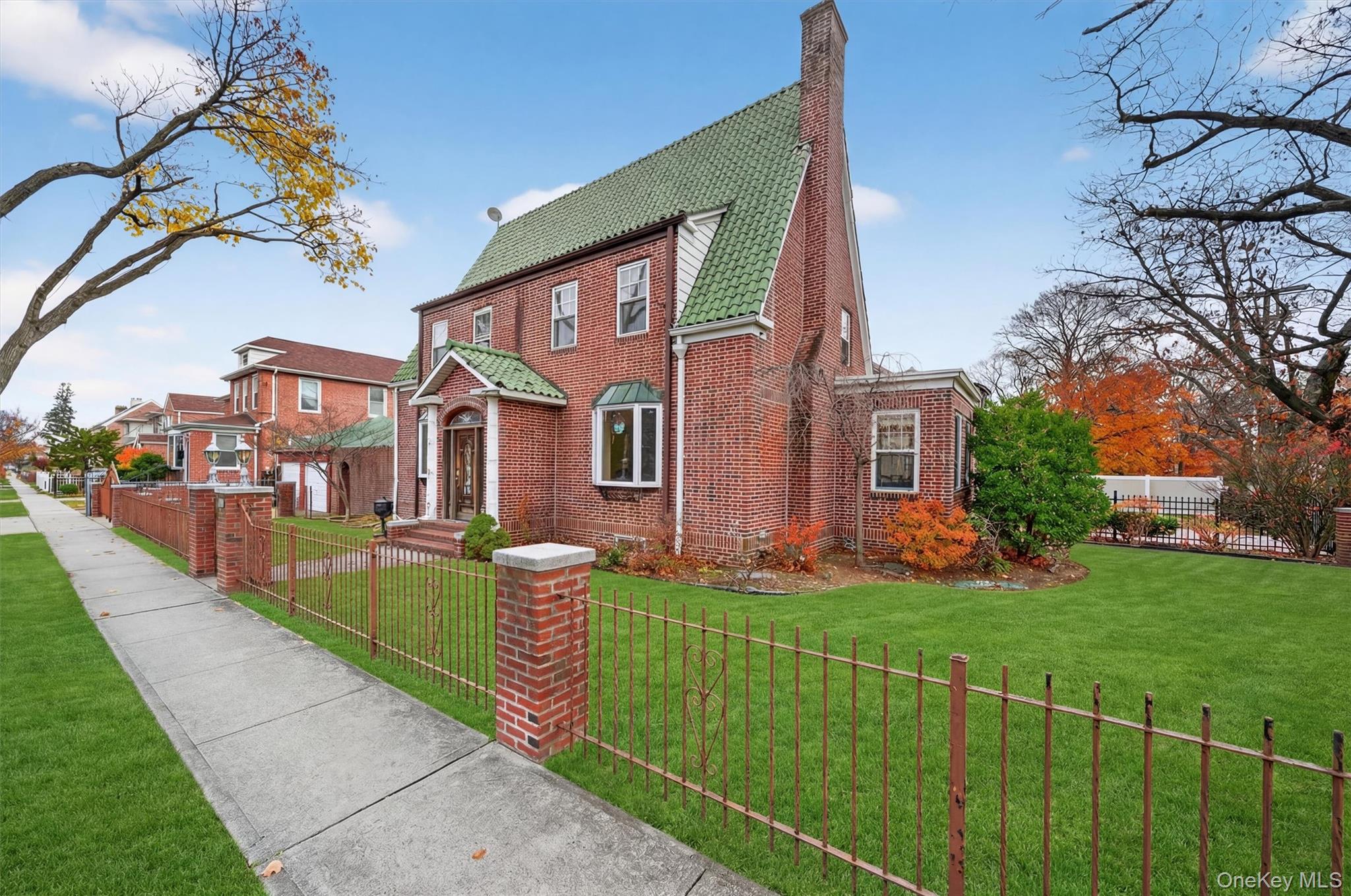 #3 photo, 2300 Gunther Avenue, Bronx , NY 10469