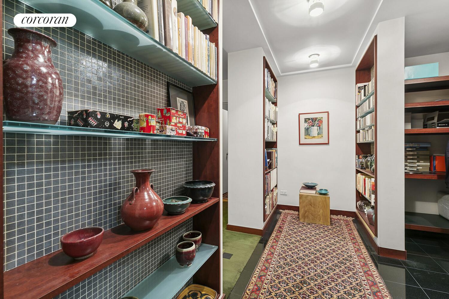 #1 photo, 70 E 10TH Street, Greenwich Village , NY 10003