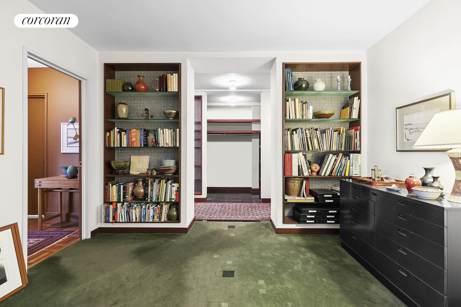 #6 photo, 70 E 10TH Street, Greenwich Village , NY 10003