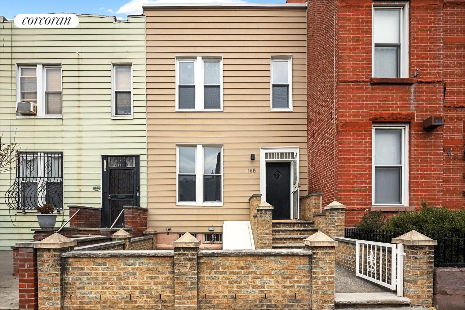 #11 photo, 165 14TH Street, Gowanus , NY 11215