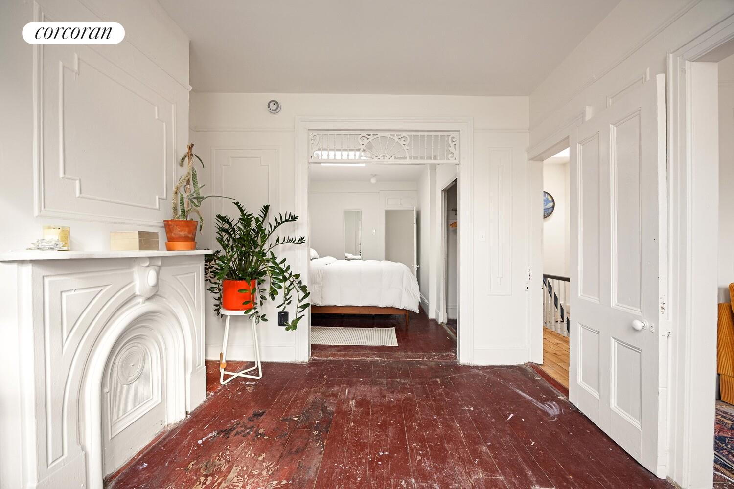 #7 photo, 165 14TH Street, Gowanus , NY 11215