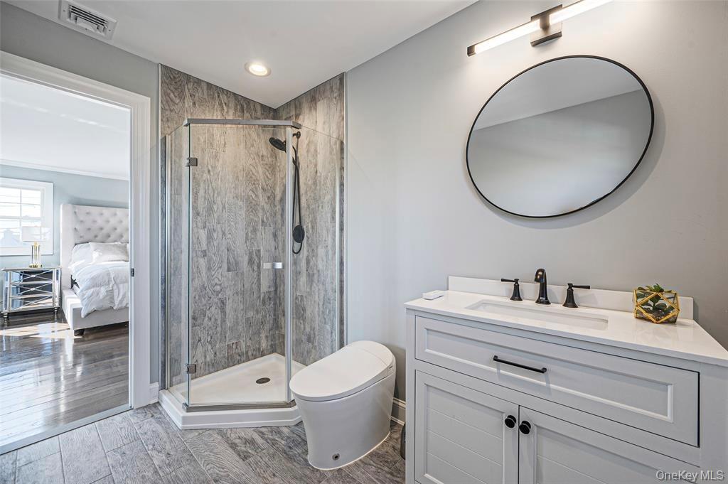 #13 photo, 336 Grand Central Avenue, Amityville , NY 11701