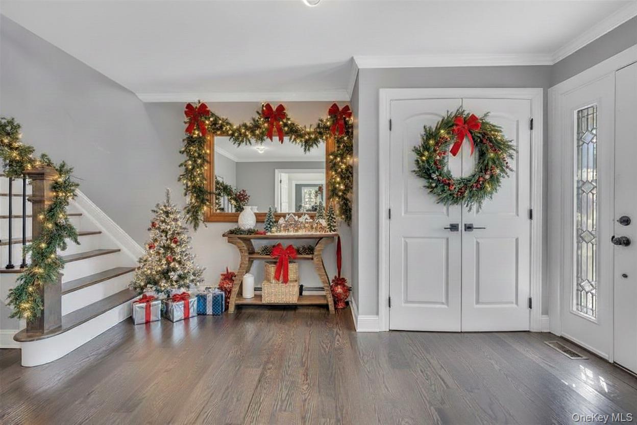 #2 photo, 336 Grand Central Avenue, Amityville , NY 11701