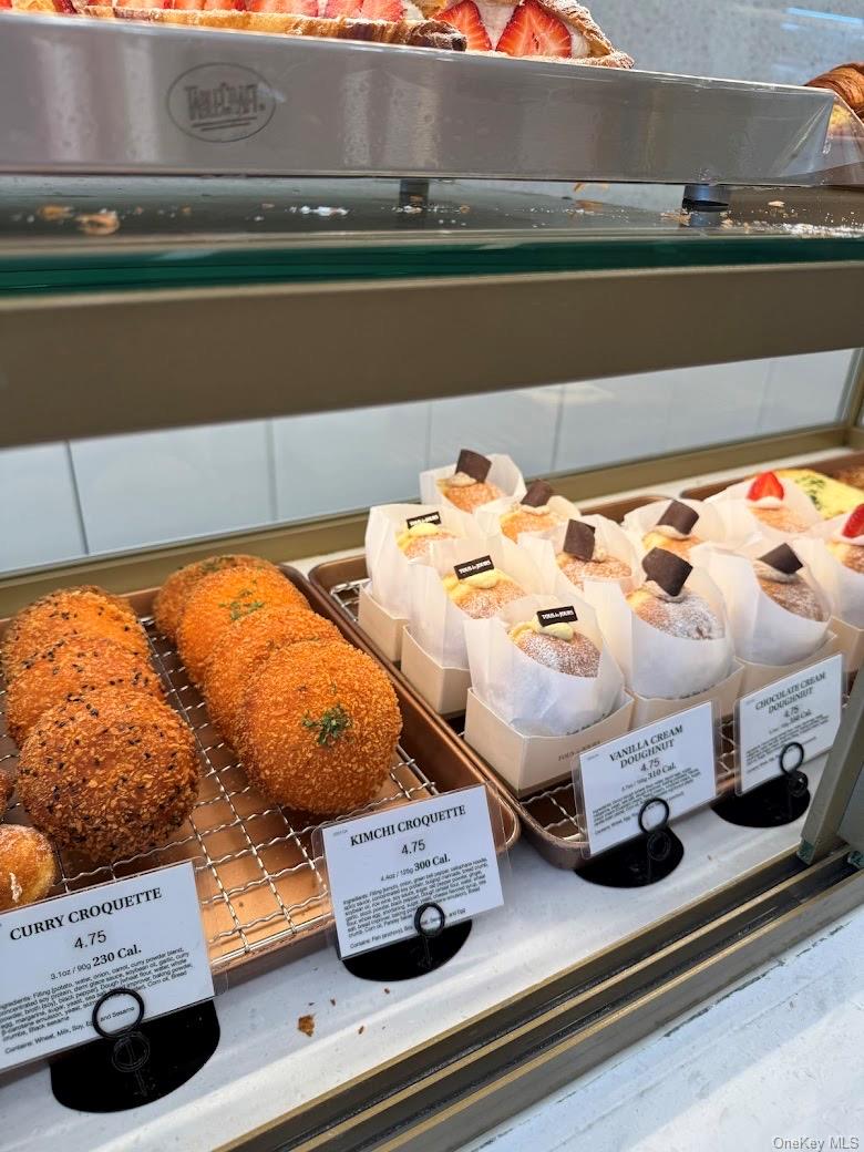 #4 photo, 1 Miller Place, Smithtown , NY 11787