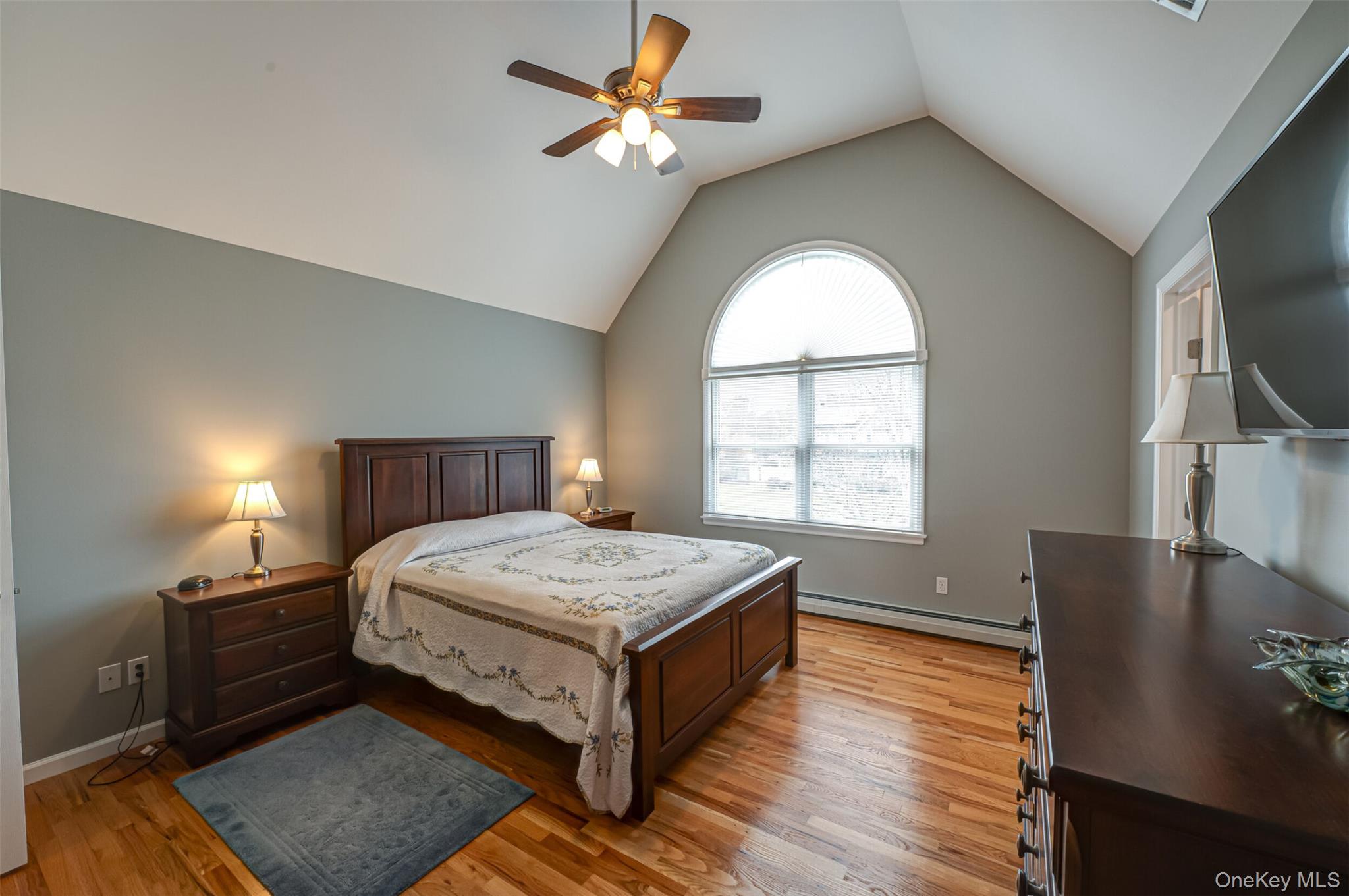 #18 photo, 68 Vineyard Way, Aquebogue , NY 11901