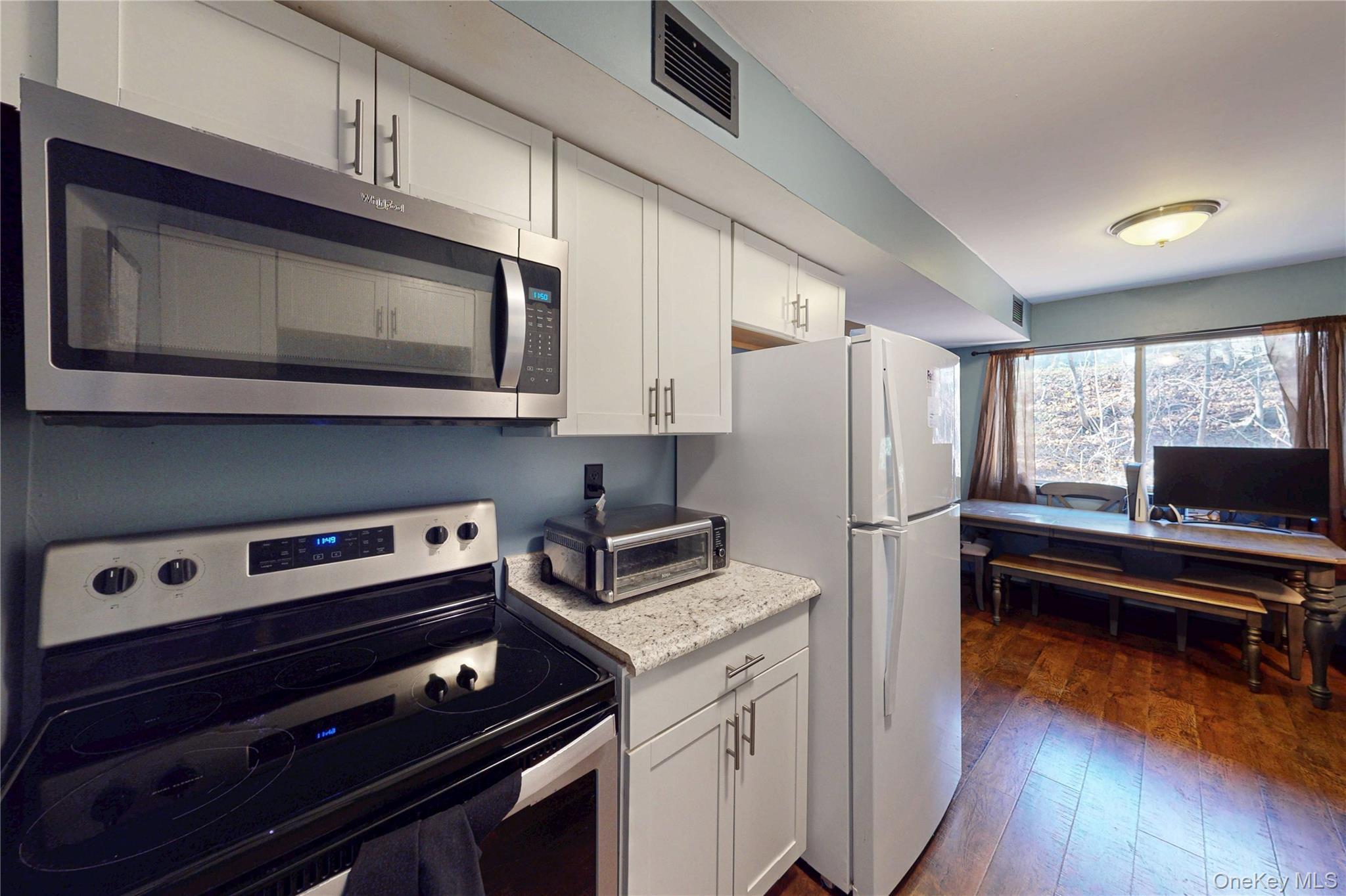 #8 photo, 26 Cooper Road, Poughkeepsie , NY 12603