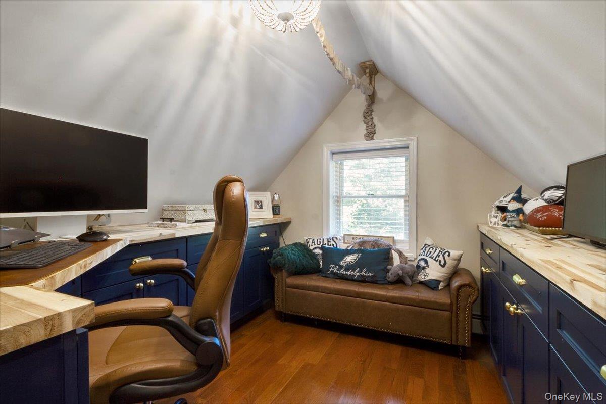 #8 photo, 12 Philipse Road, Carmel , NY 10512