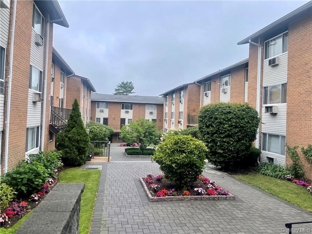 #1 photo, 150 Glenwood Avenue, Yonkers , NY 10703