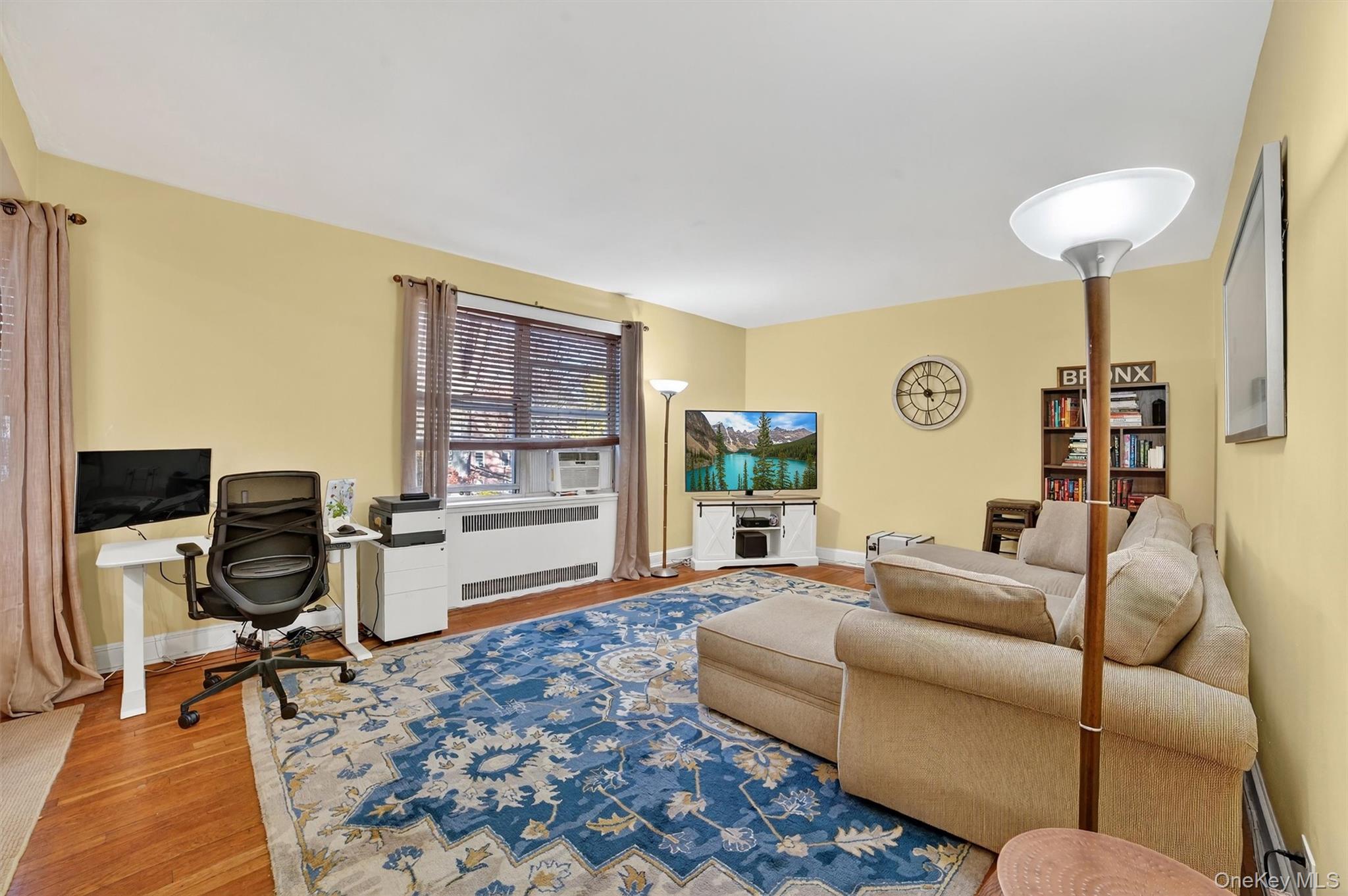 #11 photo, 824 Palmer, Bronxville , NY 10708