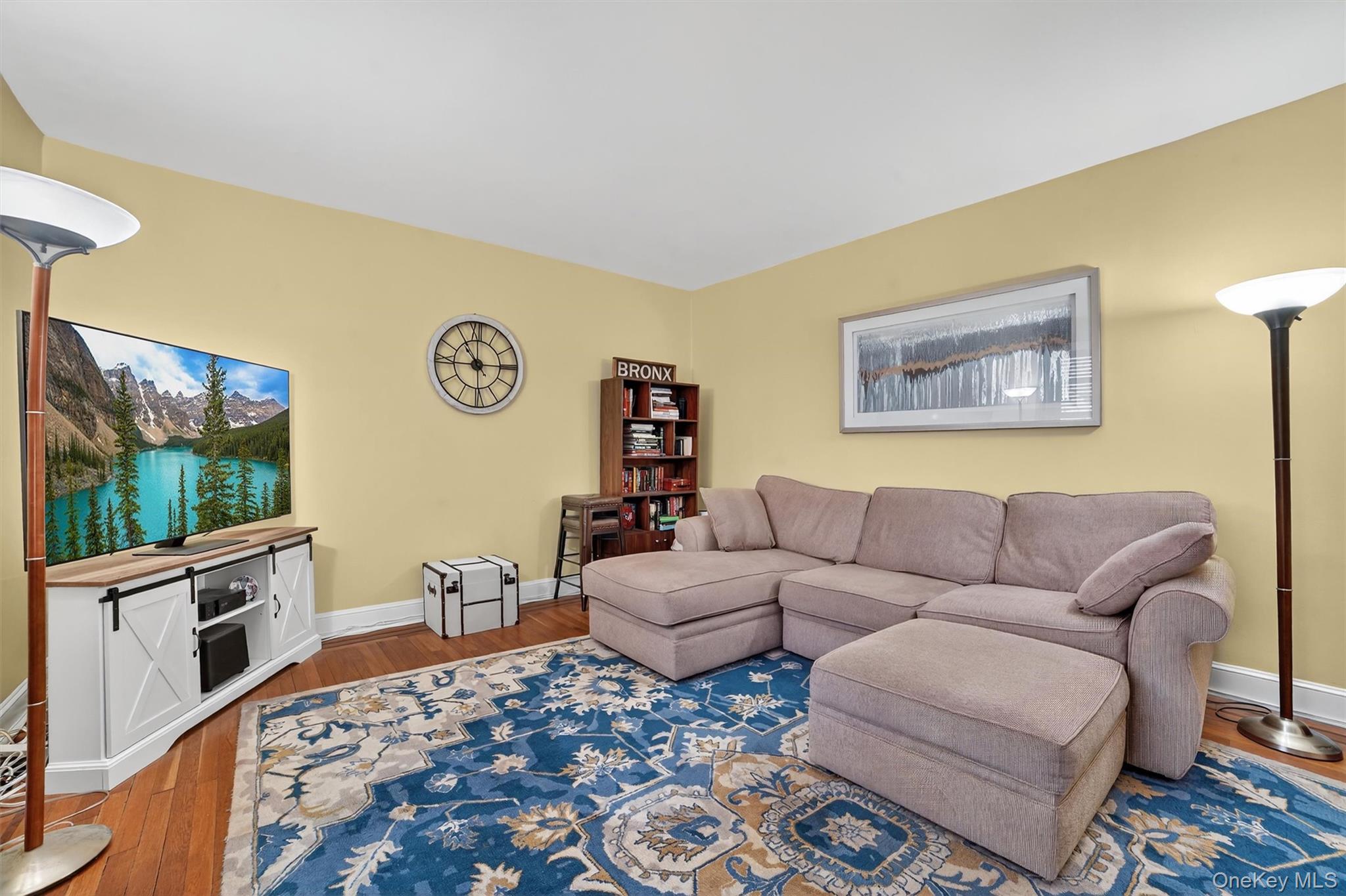 #12 photo, 824 Palmer, Bronxville , NY 10708