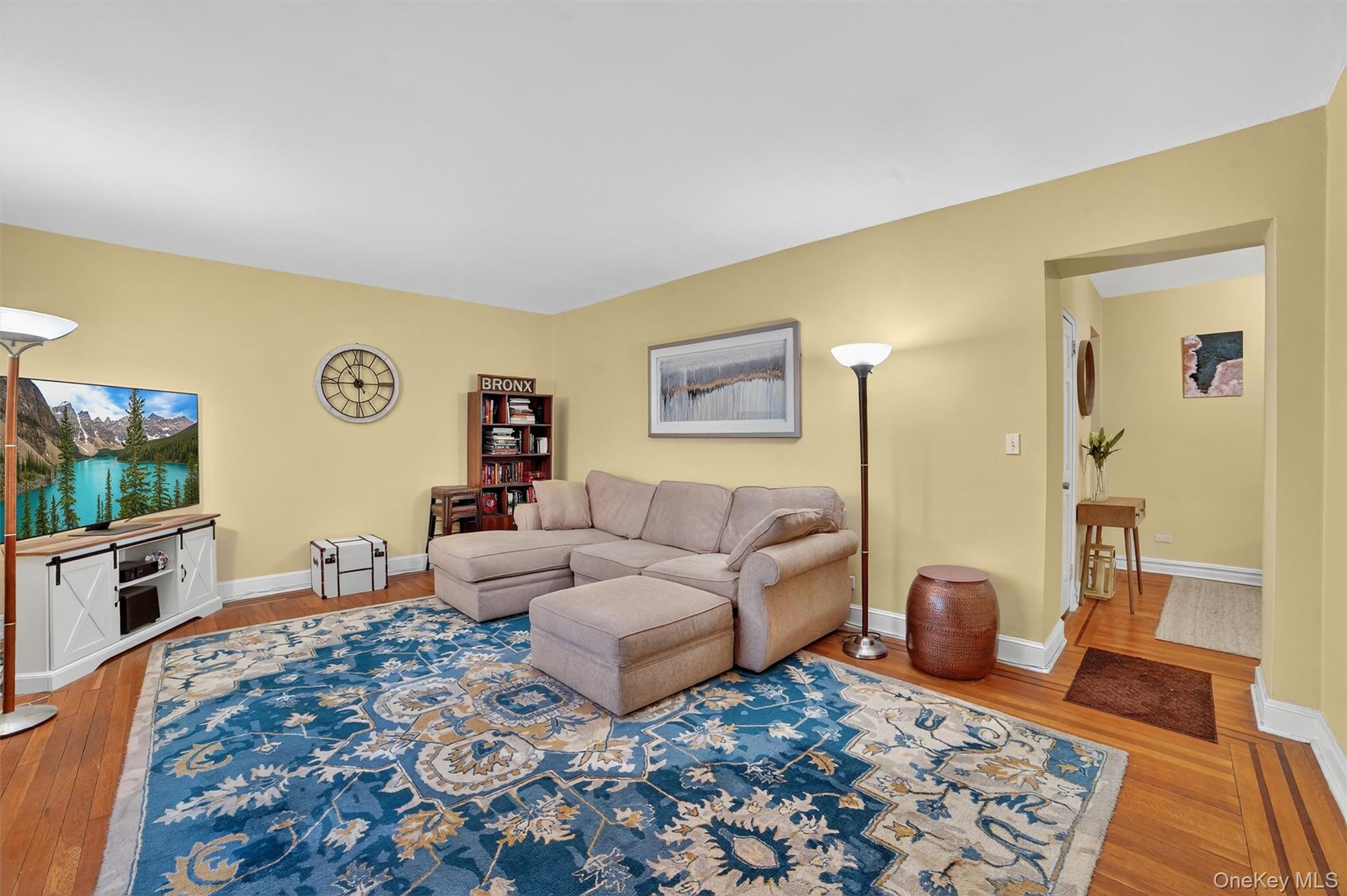 #13 photo, 824 Palmer, Bronxville , NY 10708