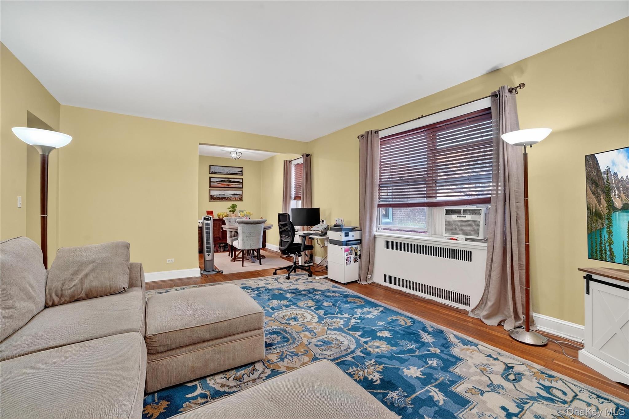 #15 photo, 824 Palmer, Bronxville , NY 10708