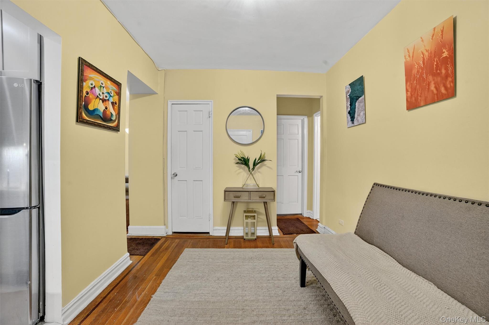 #9 photo, 824 Palmer, Bronxville , NY 10708