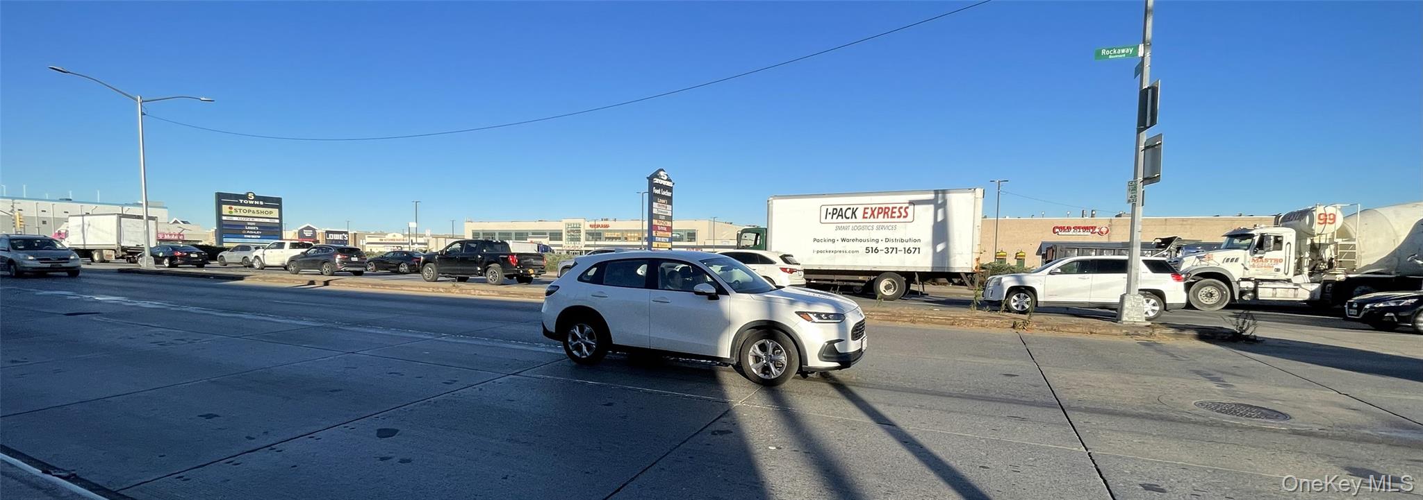 #7 photo, 10 3rd Street, Rosedale , NY 11422