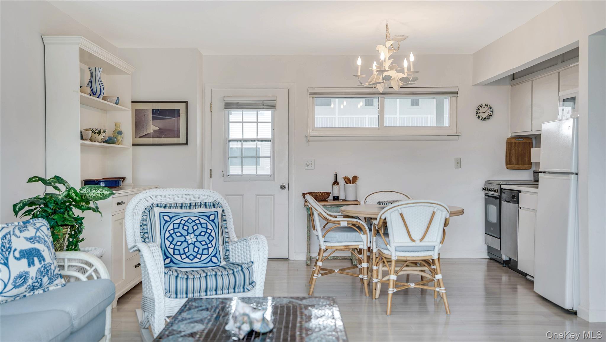 #13 photo, 281 Dune Road, Westhampton Beach , NY 11978