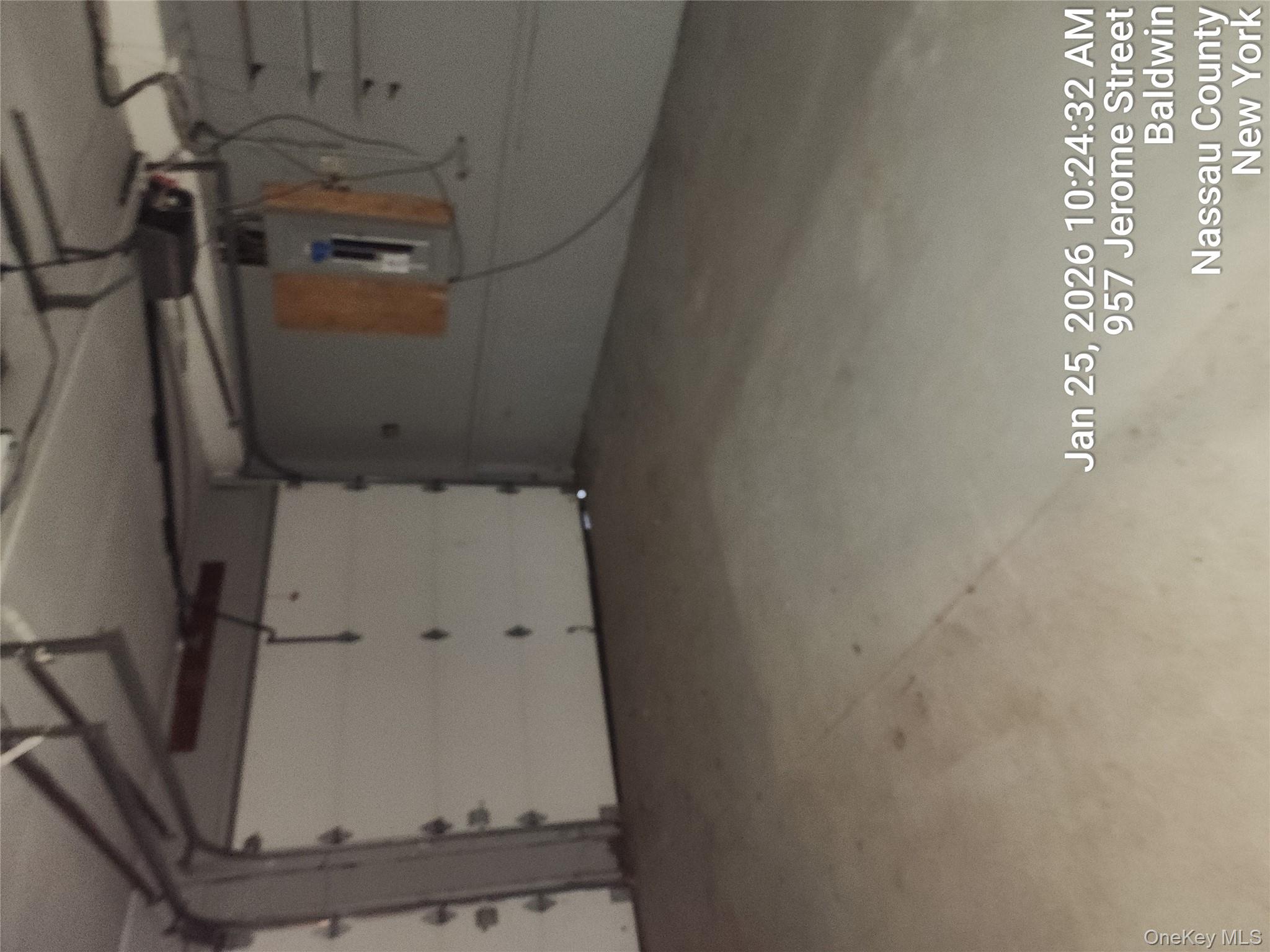 #10 photo, 957 Jerome Street, Baldwin Harbor , NY 11510