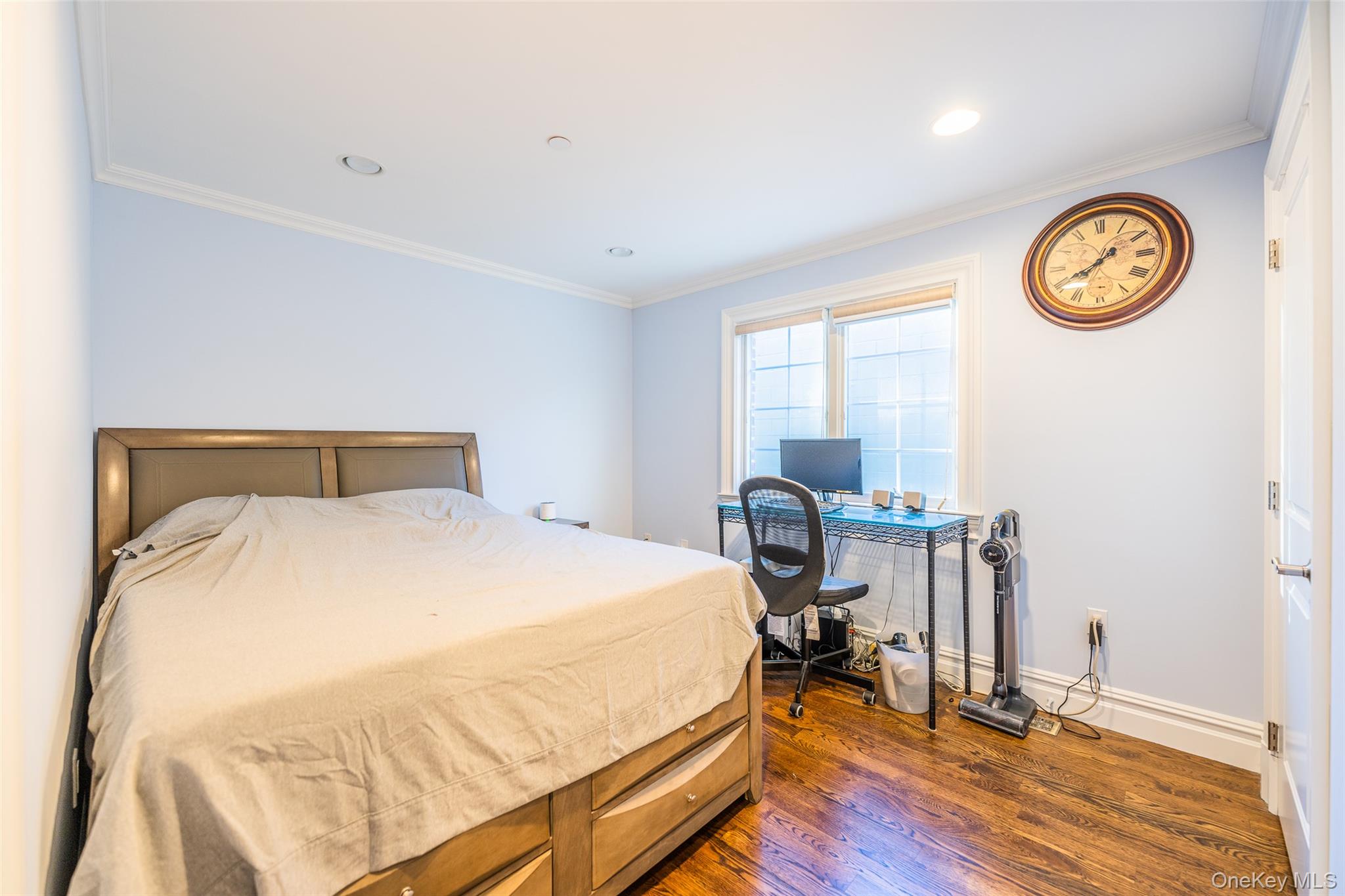 #6 photo, 4515 Browvale Lane, Little Neck , NY 11362