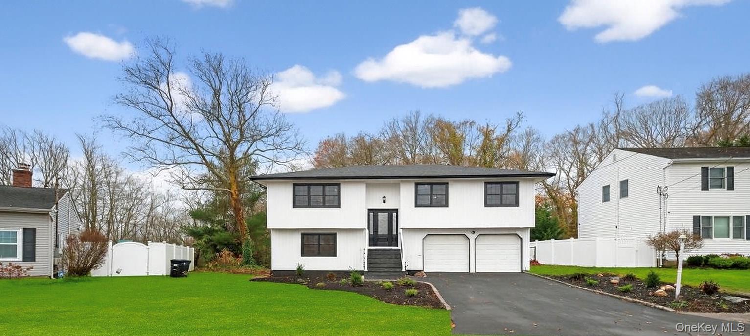 #1 photo, 27 Claire Lane, Sayville , NY 11782