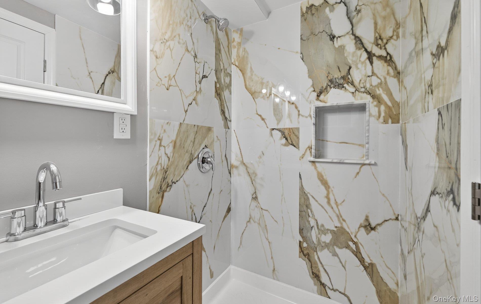 #14 photo, 27 Claire Lane, Sayville , NY 11782