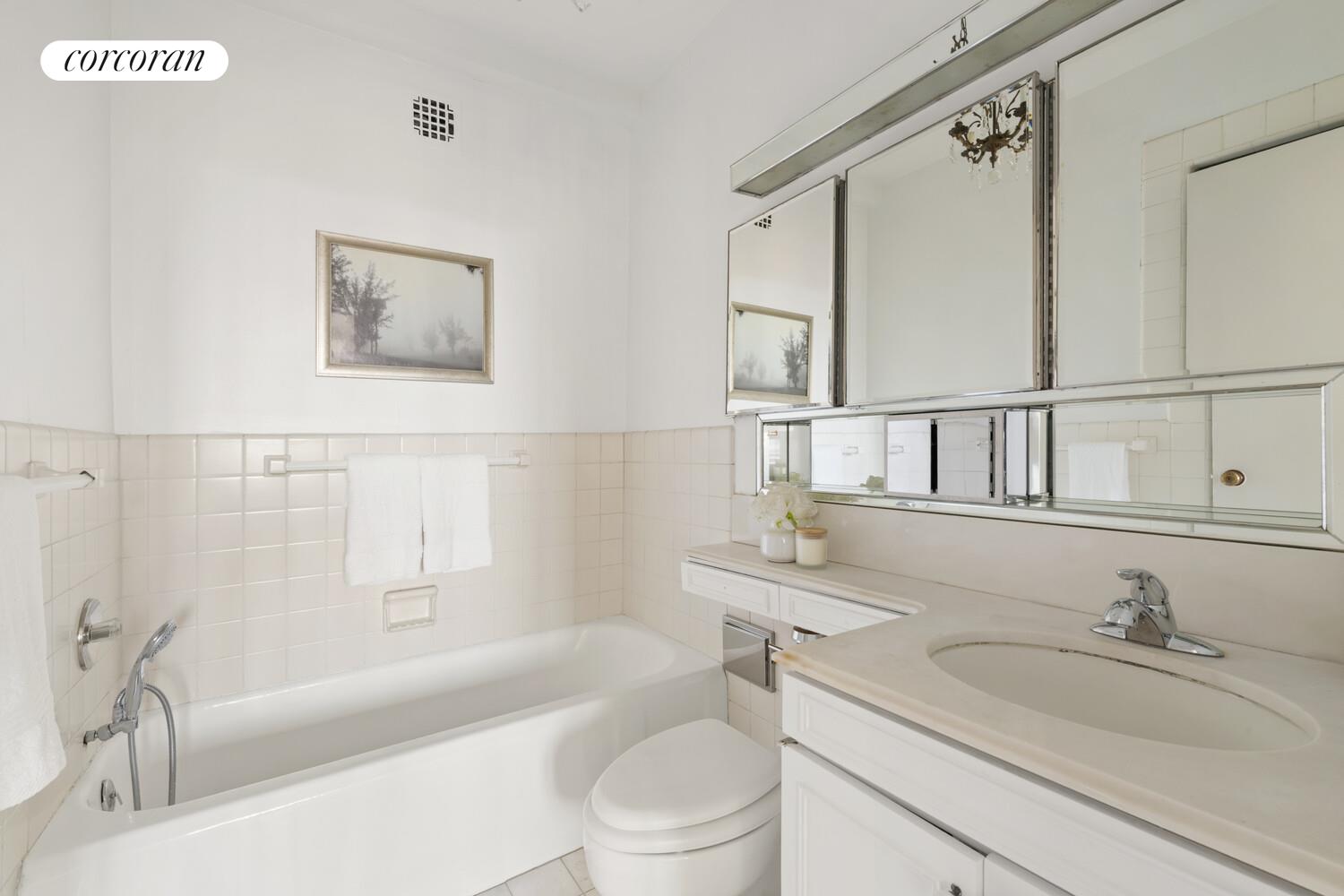 #12 photo, 875 5TH Avenue, Lenox Hill , NY 10065