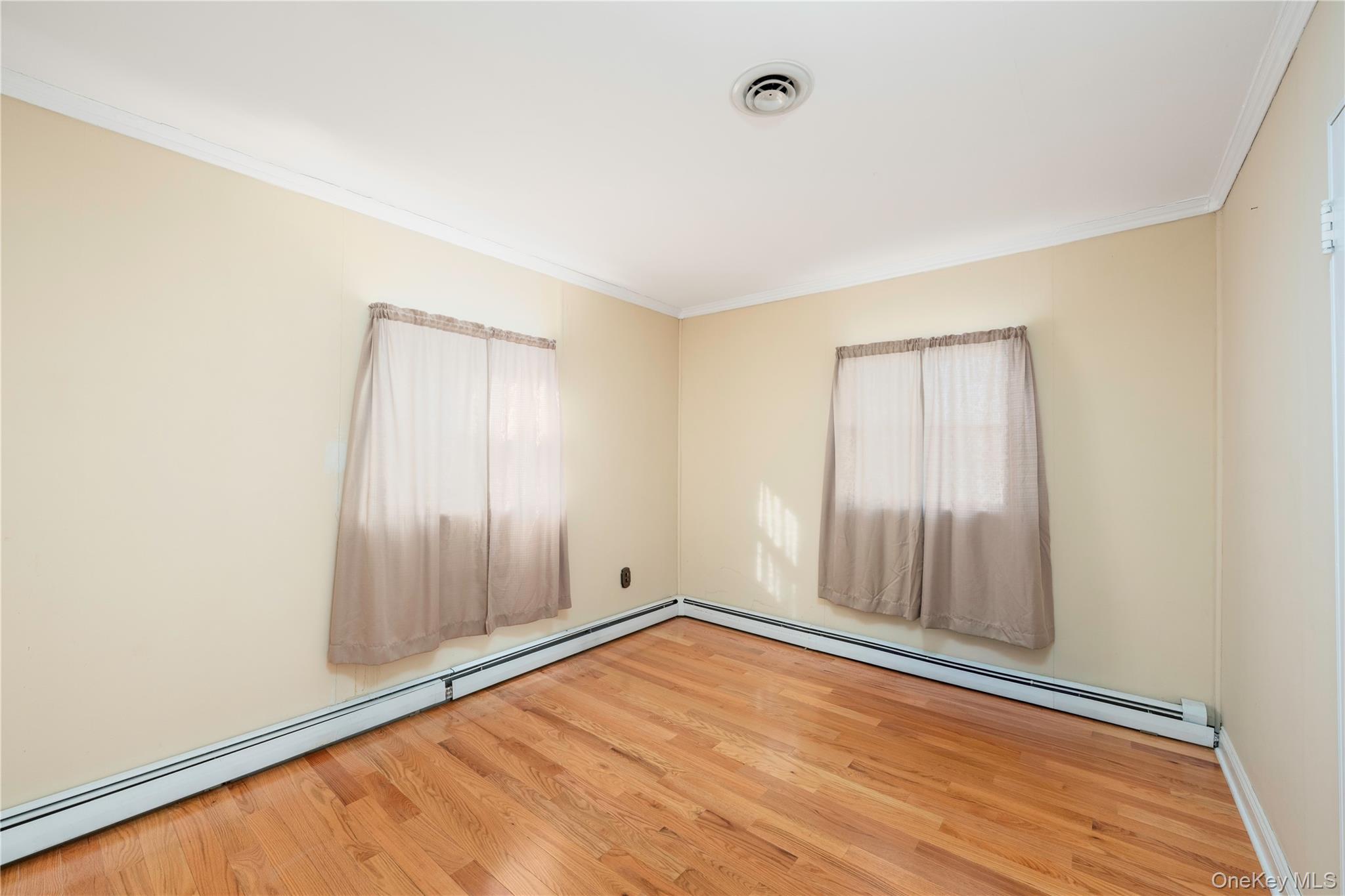 #11 photo, 7 Duncan Street, Beacon , NY 12508