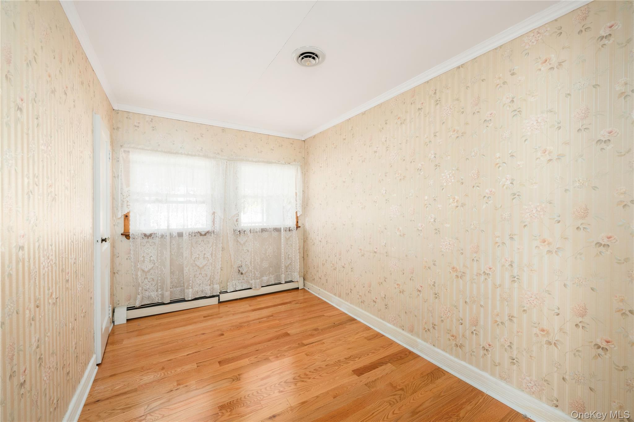 #15 photo, 7 Duncan Street, Beacon , NY 12508