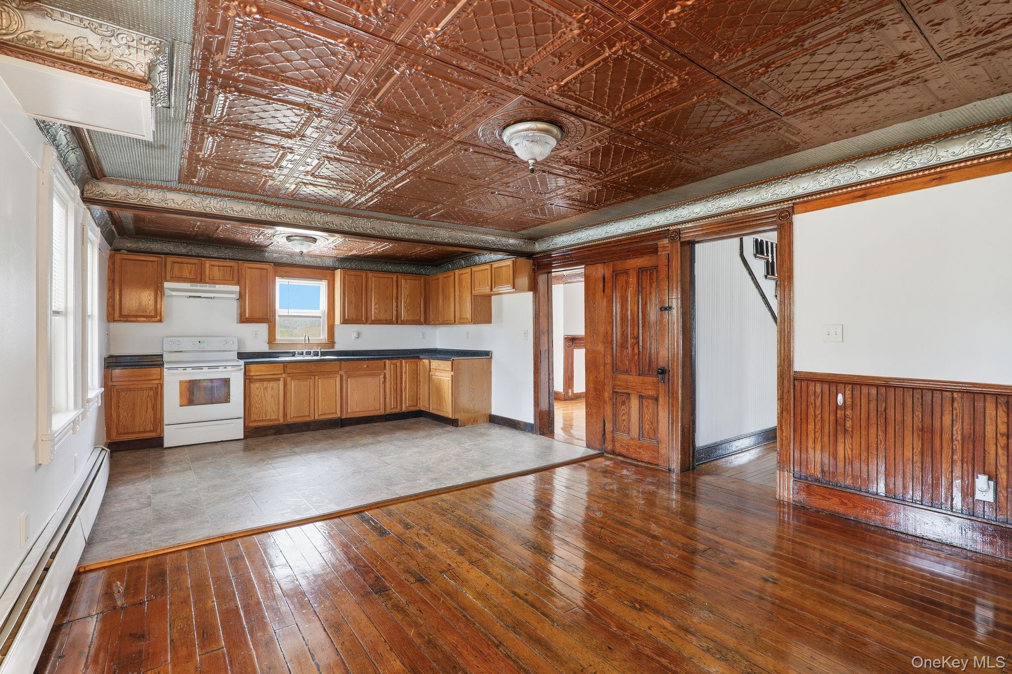 #7 photo, 708 Burlingham Road, Pine Bush , NY 12566