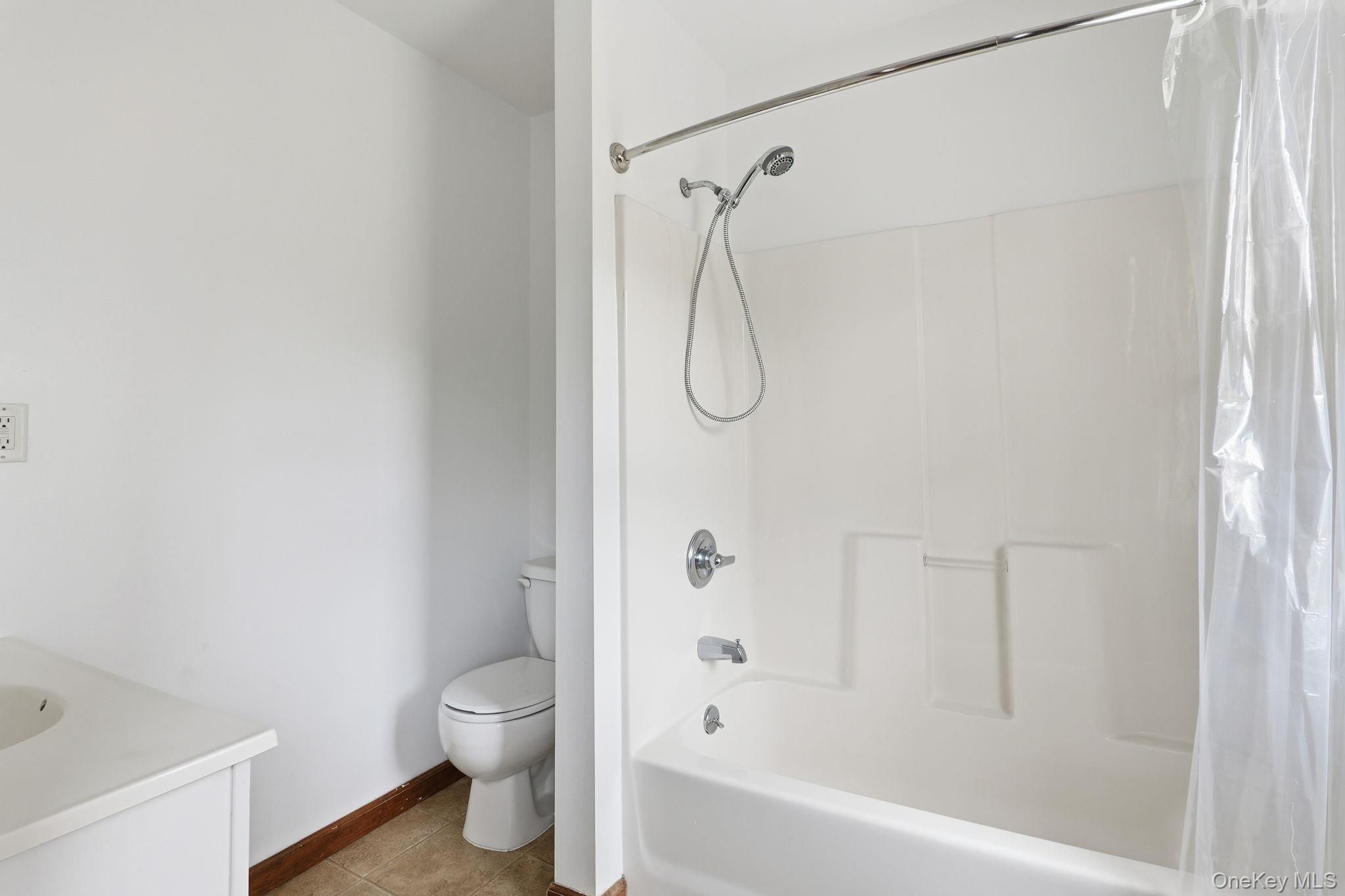 #18 photo, 708 Burlingham Road, Pine Bush , NY 12566