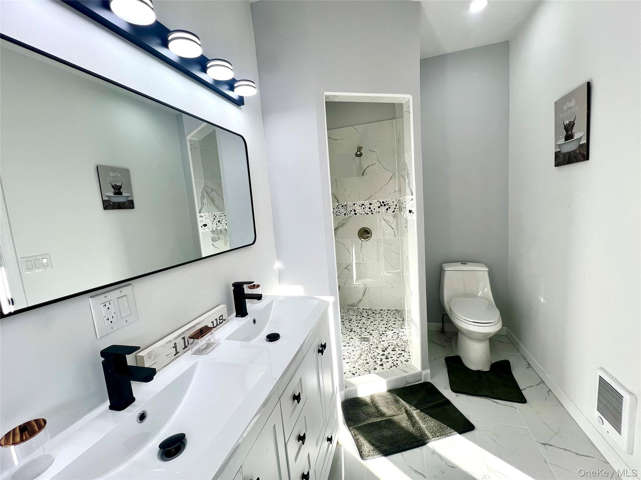 #17 photo, 128 W Main Street, Middletown , NY 10940