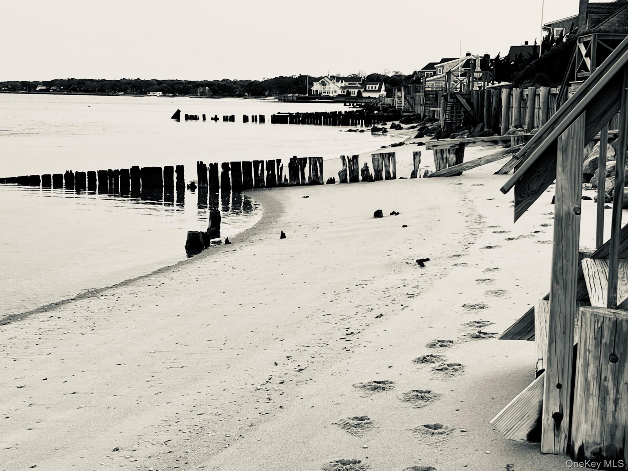 #20 photo, 105 Krause Road, Mattituck , NY 11952