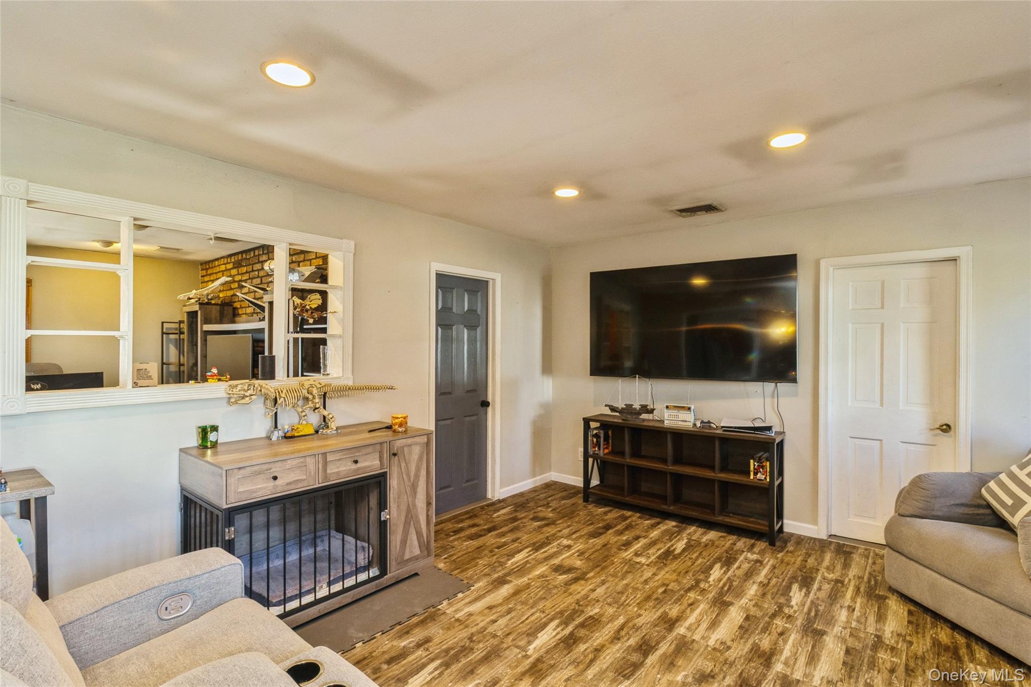 #9 photo, 68 Oleeta Road, Mount Sinai , NY 11766