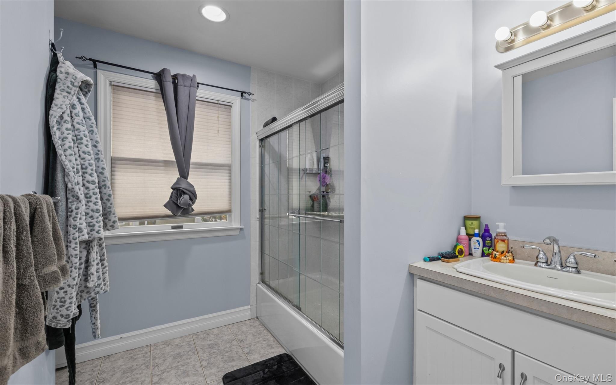 #18 photo, 2 Smith Street, Deer Park , NY 11729