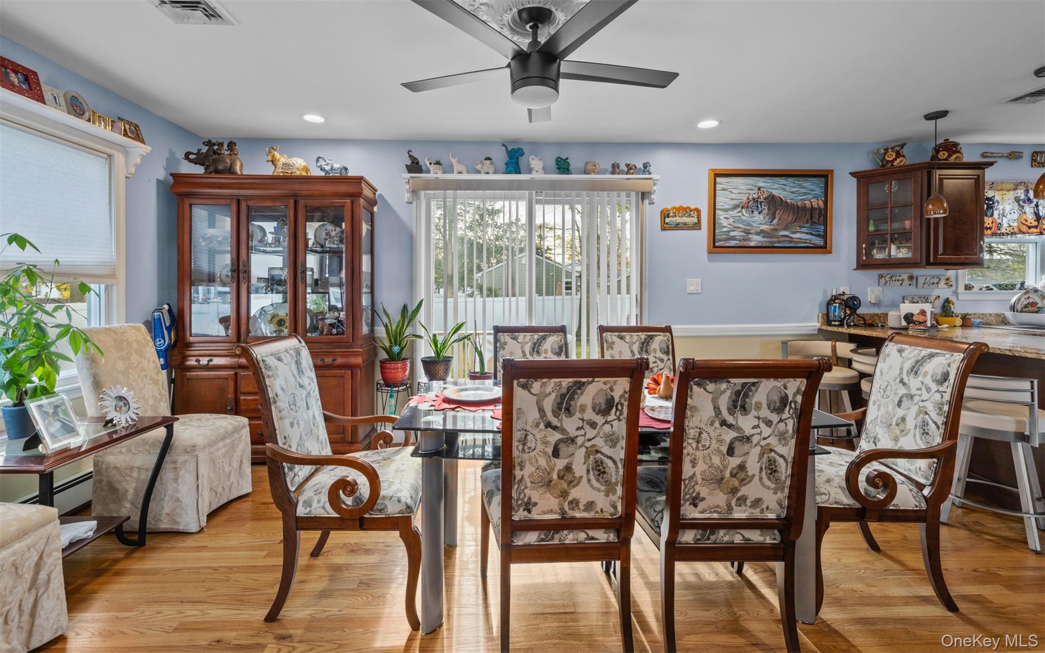 #5 photo, 2 Smith Street, Deer Park , NY 11729