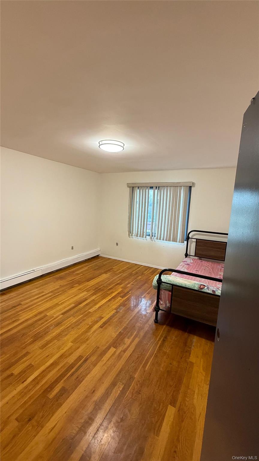 #12 photo, 60 Saint Johns Avenue, Valley Stream , NY 11580