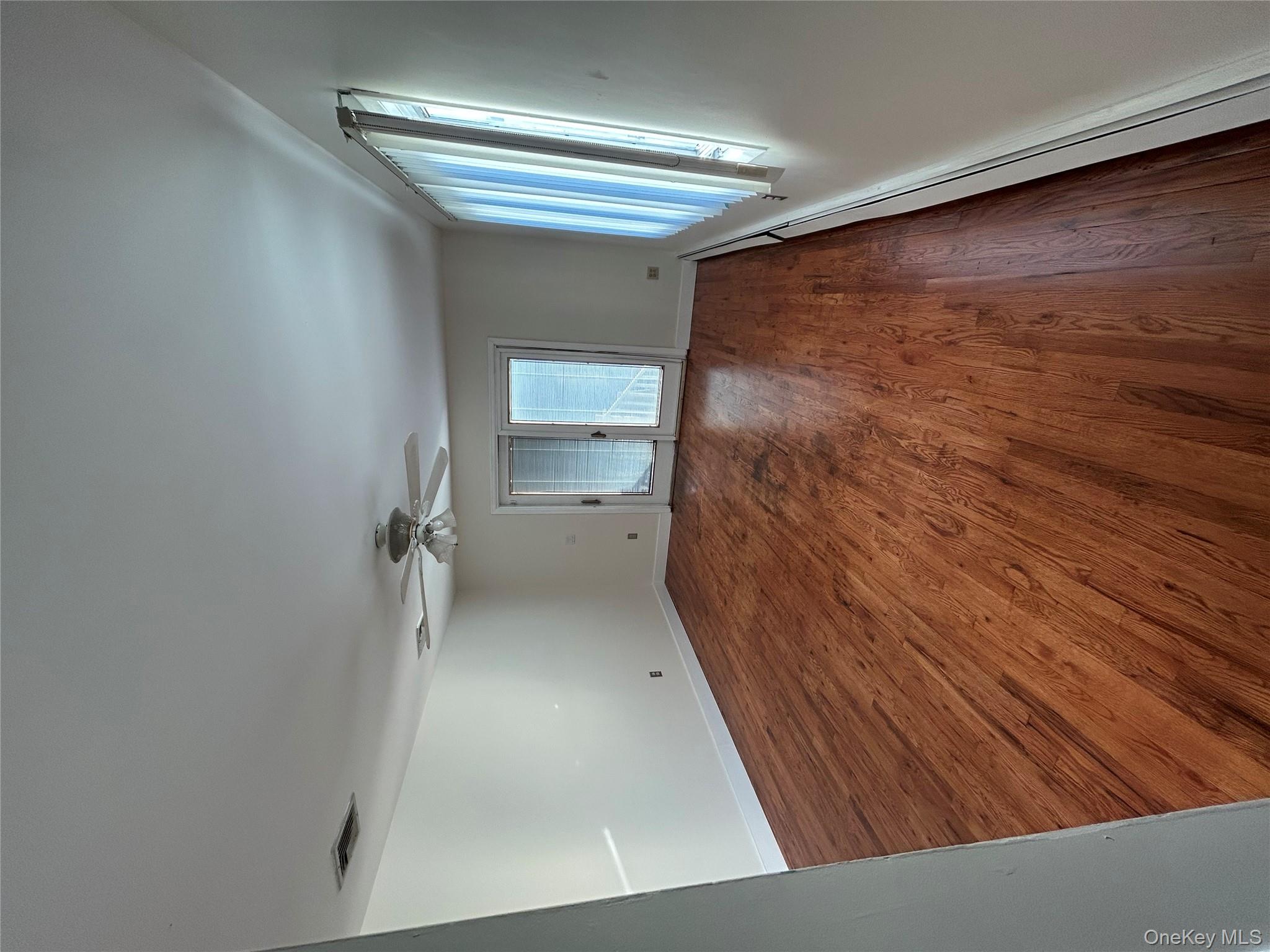 #6 photo, 60 Saint Johns Avenue, Valley Stream , NY 11580