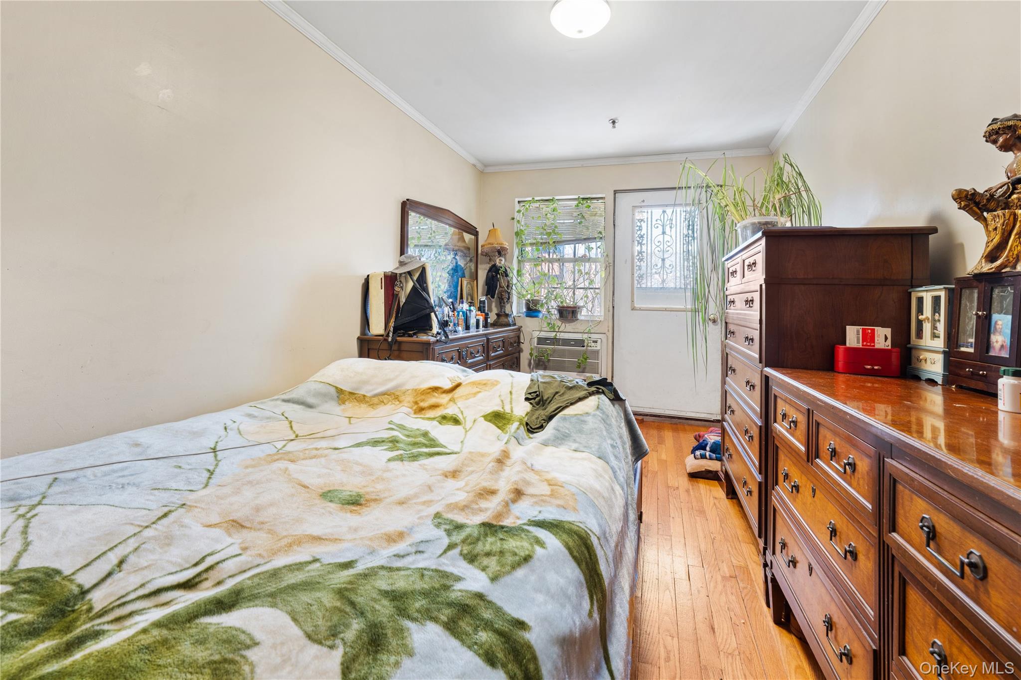 #11 photo, 10810 35th Avenue, Corona , NY 11368