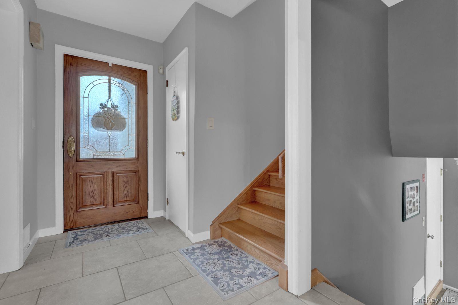 #5 photo, 23 Biltmore Boulevard, Massapequa , NY 11758