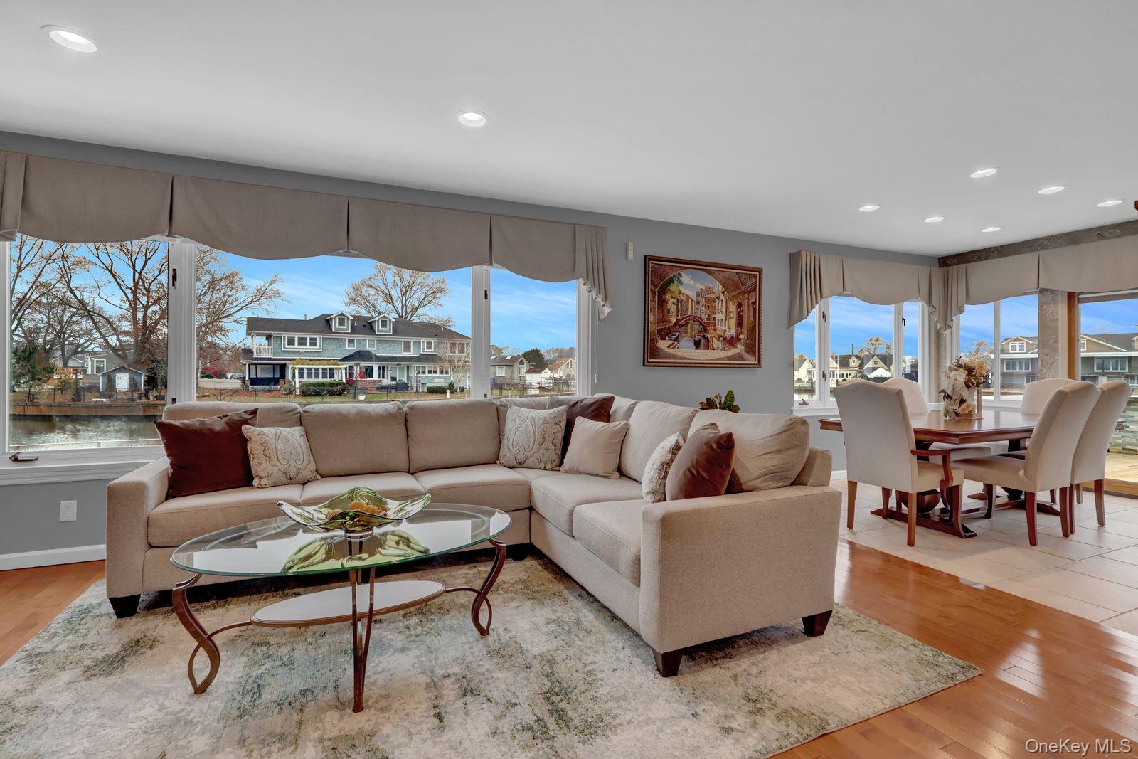 #6 photo, 23 Biltmore Boulevard, Massapequa , NY 11758