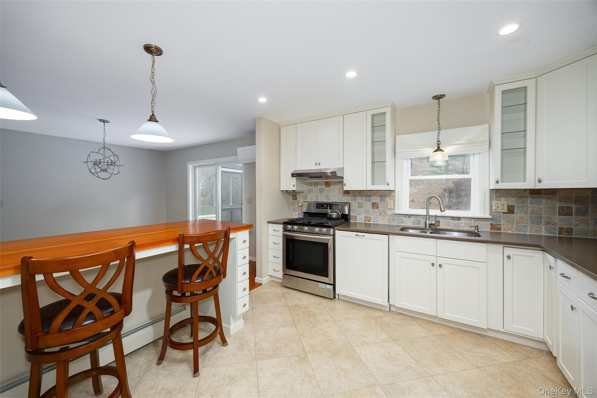 #6 photo, 26 Saint Paul Road, Red Hook , NY 12571