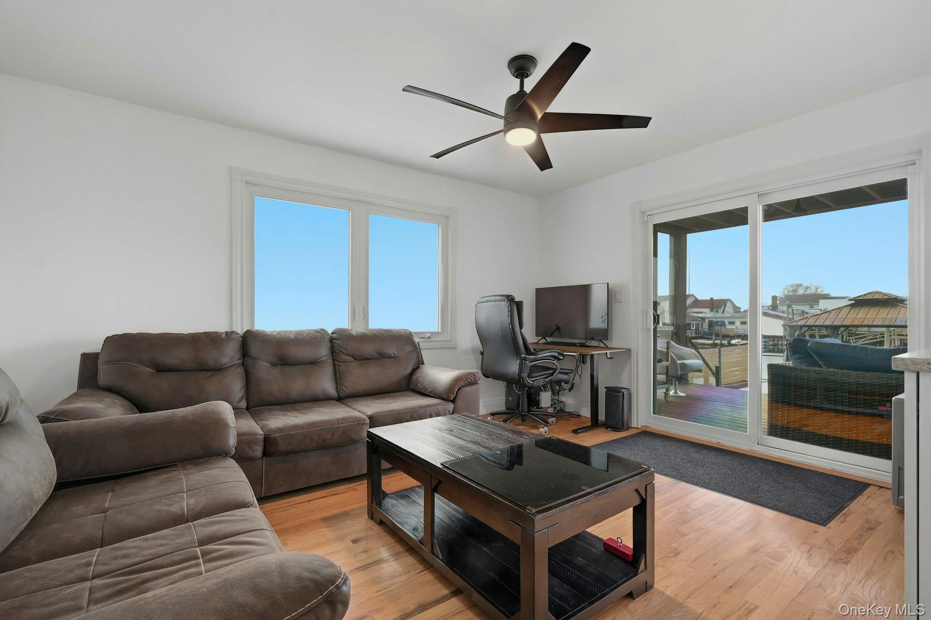 #7 photo, 766 Guy Lombardo Avenue, Freeport , NY 11520