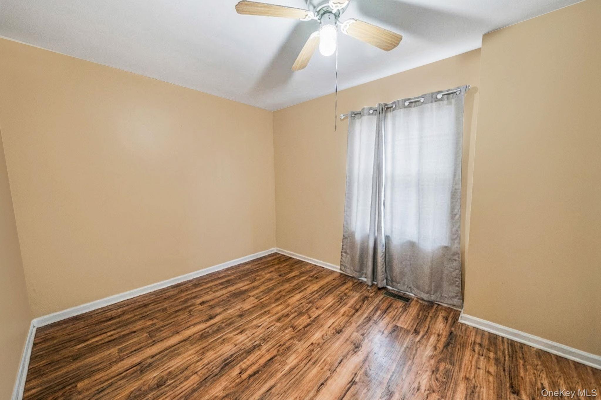 #13 photo, 47 Satinwood Street, Central Islip , NY 11722