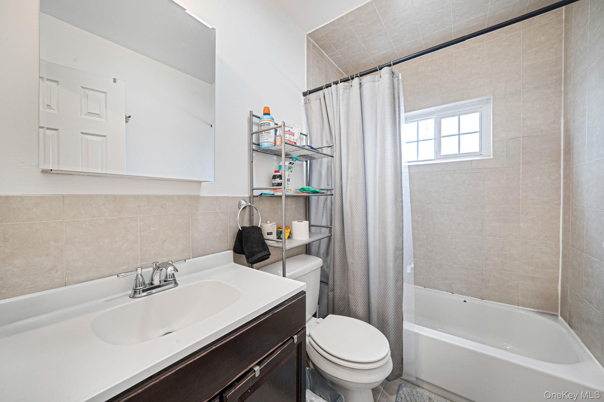 #14 photo, 47 Satinwood Street, Central Islip , NY 11722