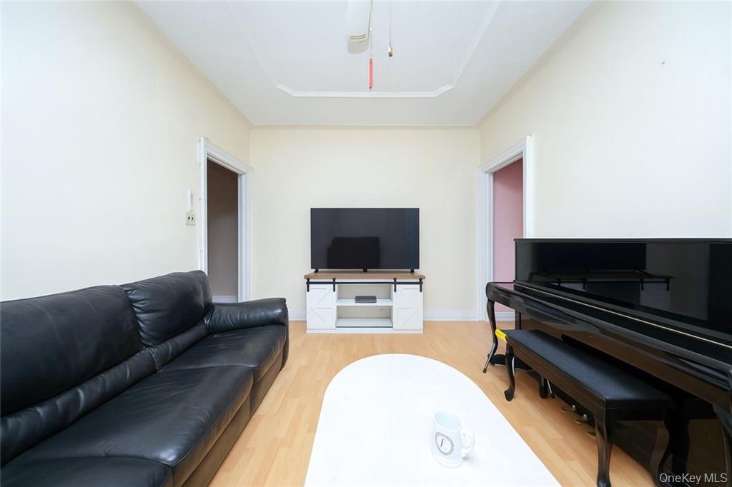 #7 photo, 2284 E 22nd Street, Brooklyn , NY 11229