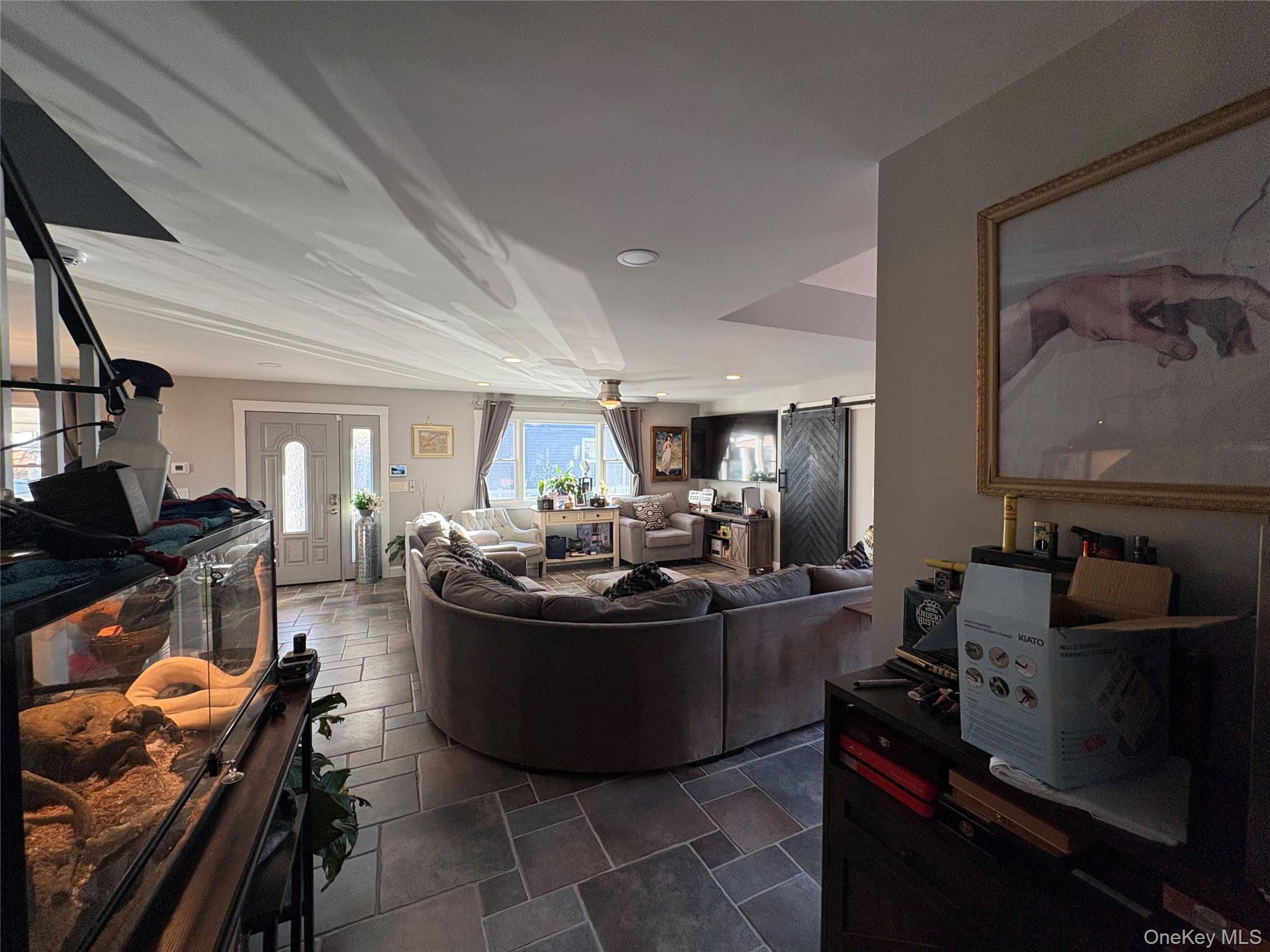 #20 photo, 40 Alton Road, Babylon , NY 11702