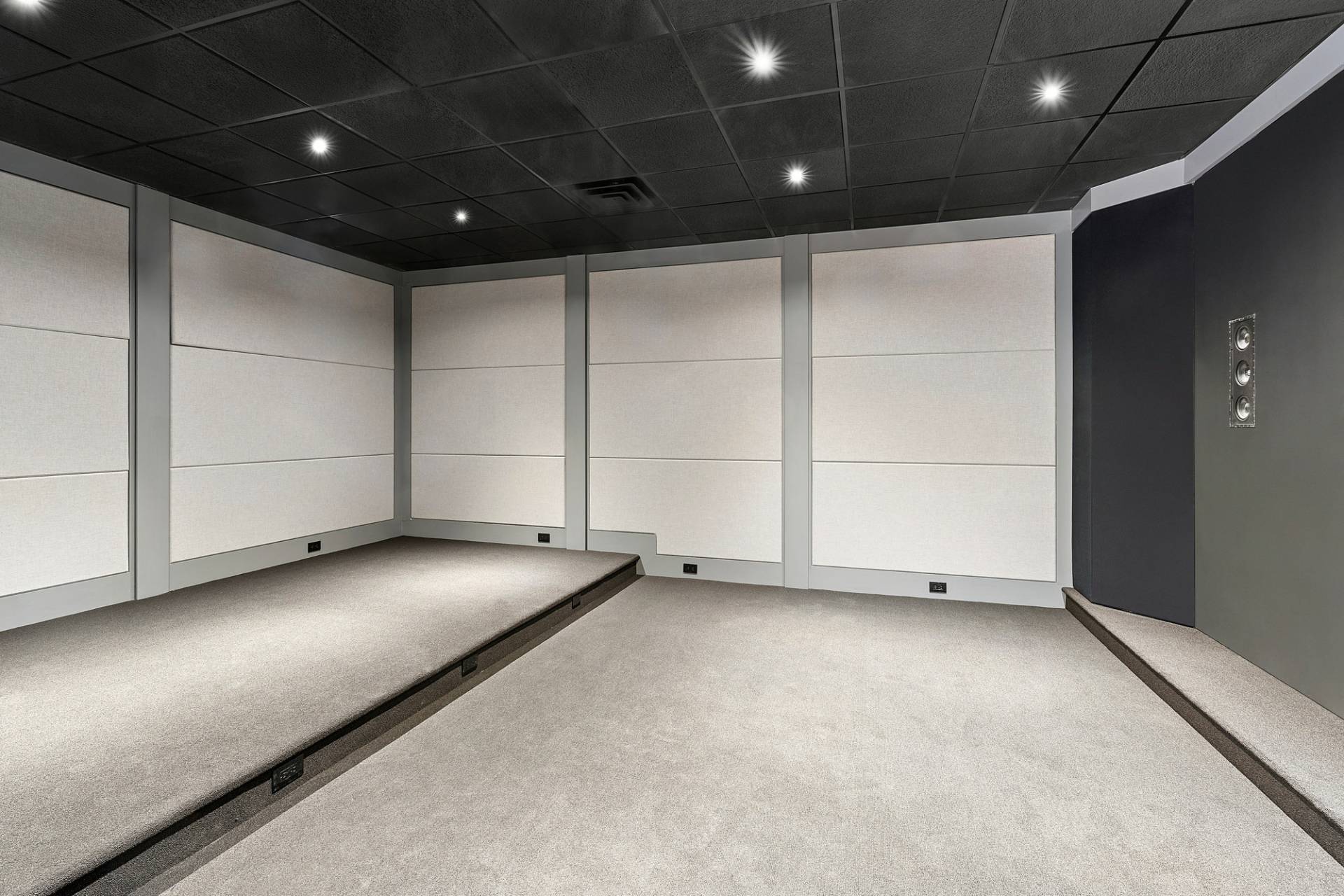 #13 photo, 60 Two Holes of Water Road, East Hampton , NY 11937