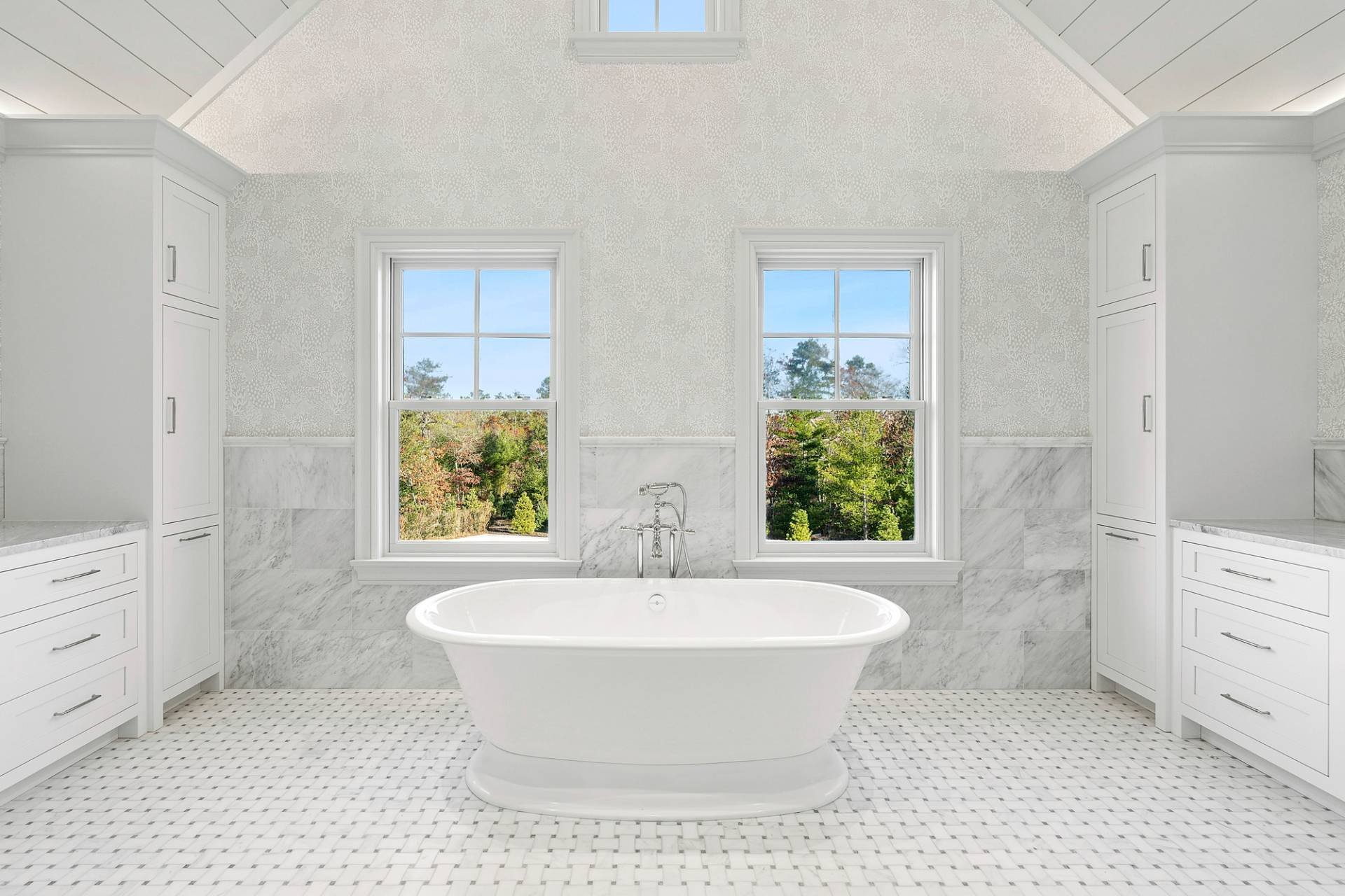 #16 photo, 60 Two Holes of Water Road, East Hampton , NY 11937