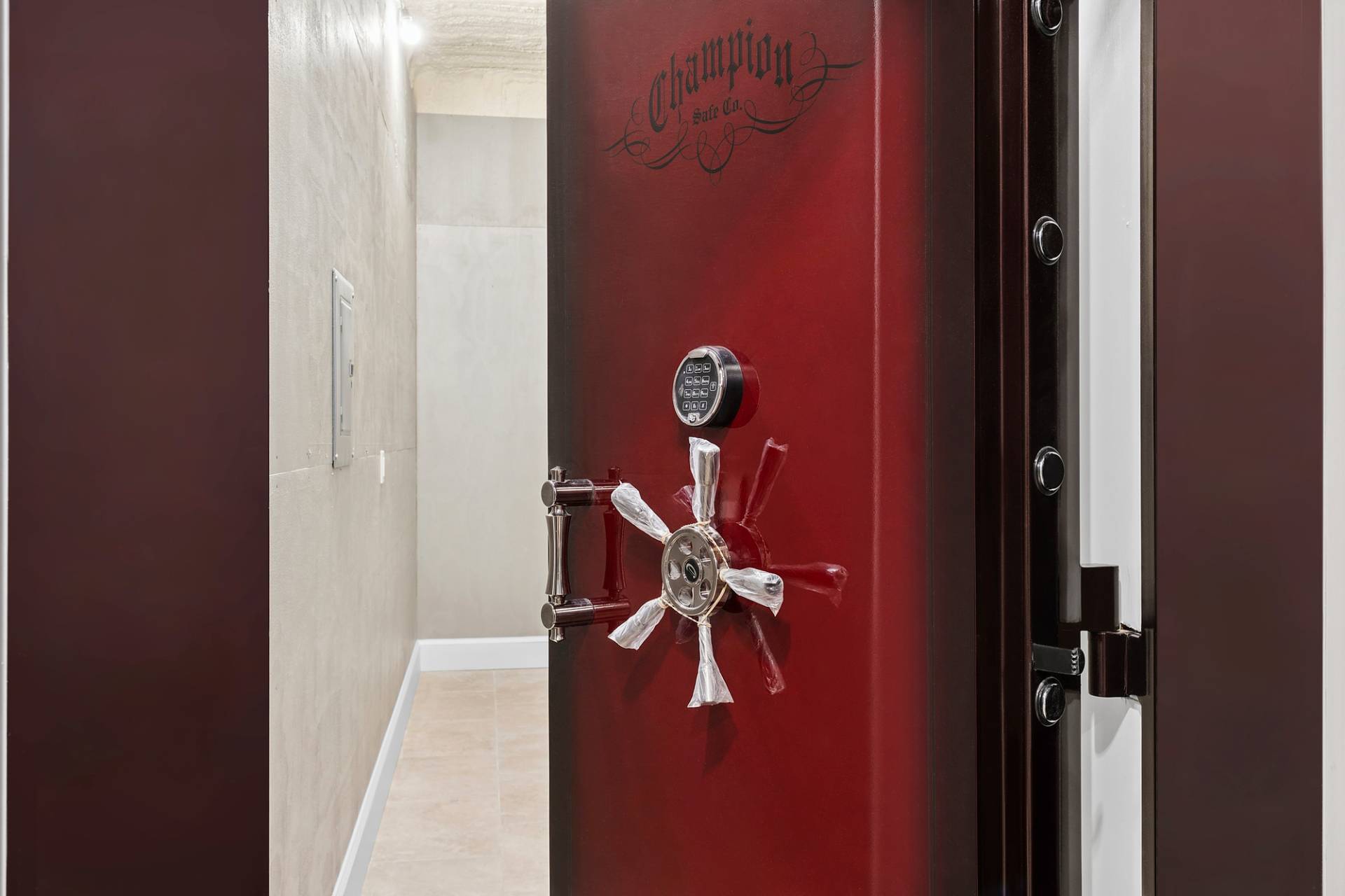 #24 photo, 60 Two Holes of Water Road, East Hampton , NY 11937