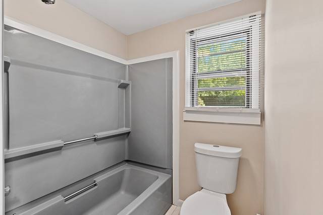 #10 photo, 10 Brooker Dr, Newburgh , NY 12550