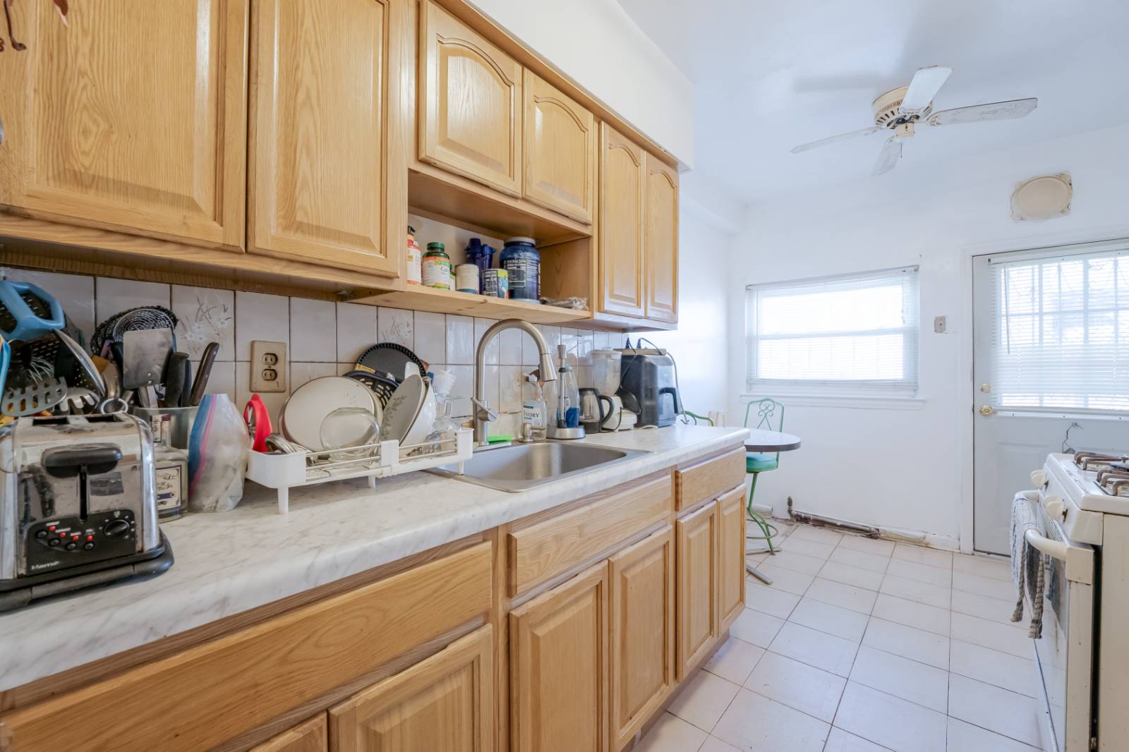 #15 photo, 3617 Laconia Ave, Bronx , NY 10469