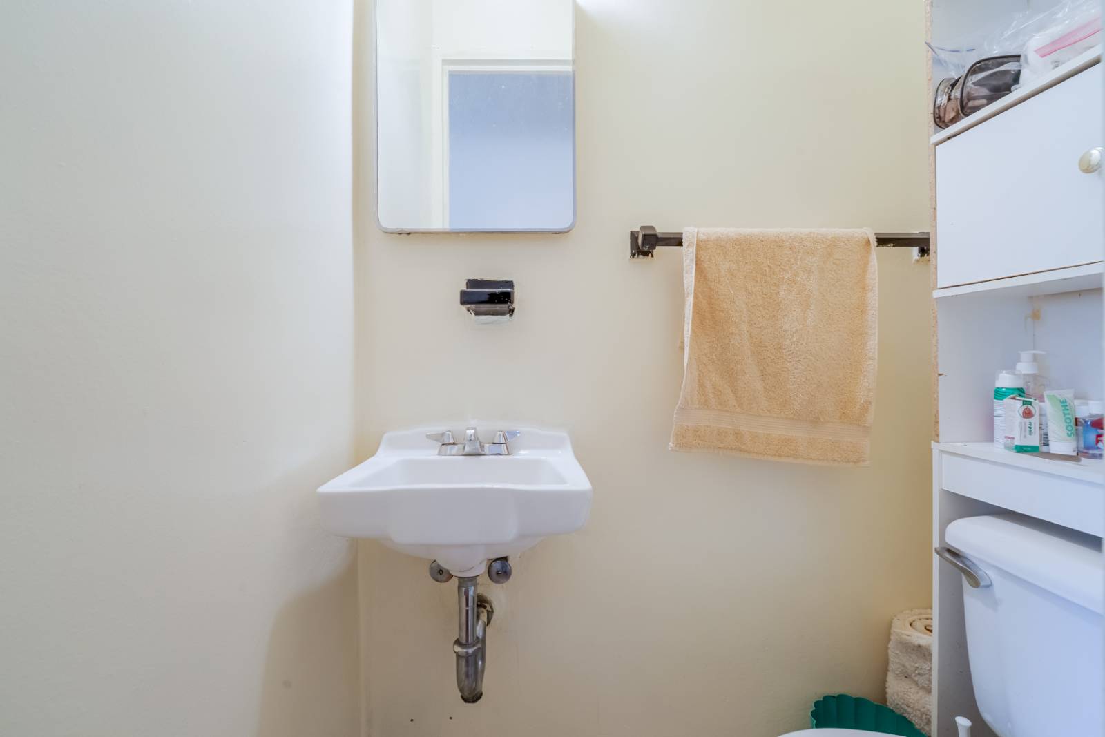 #18 photo, 3617 Laconia Ave, Bronx , NY 10469